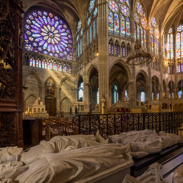 Visite de la basilique cathédrale SaintDenis suivie d'un atelier